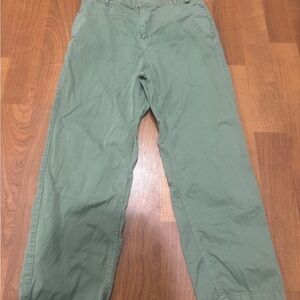 BDG Army Green Chino Pants 32x32